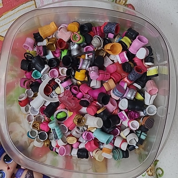 LOL Surprise Doll Bundle Massive - Picture 8 of 9